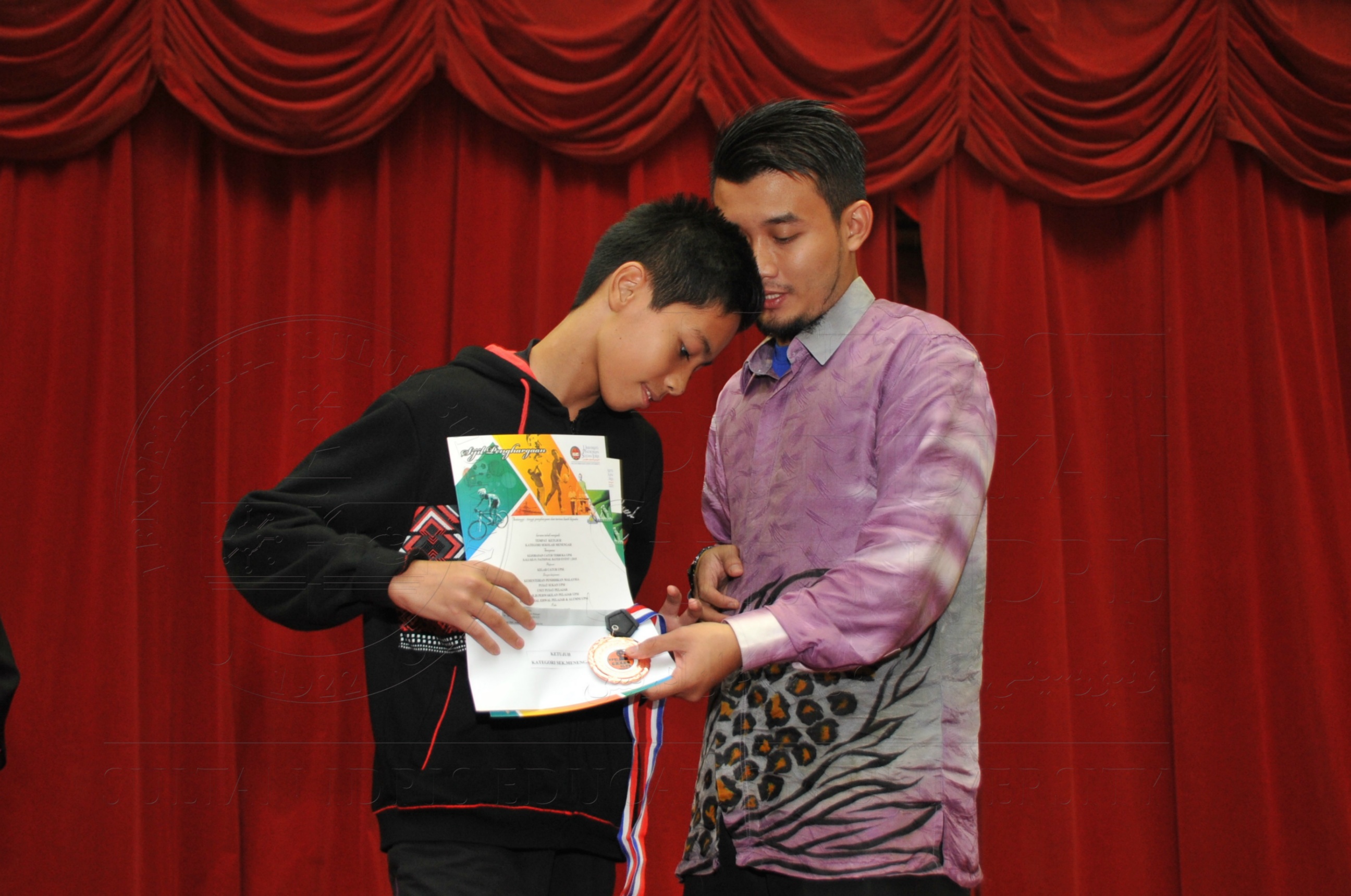 PRO15 158 CATUR HAS 9414